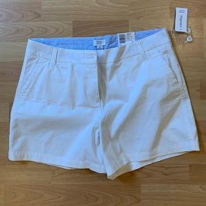 Crown & Ivy White Caroline Shorts - NWT size 12
